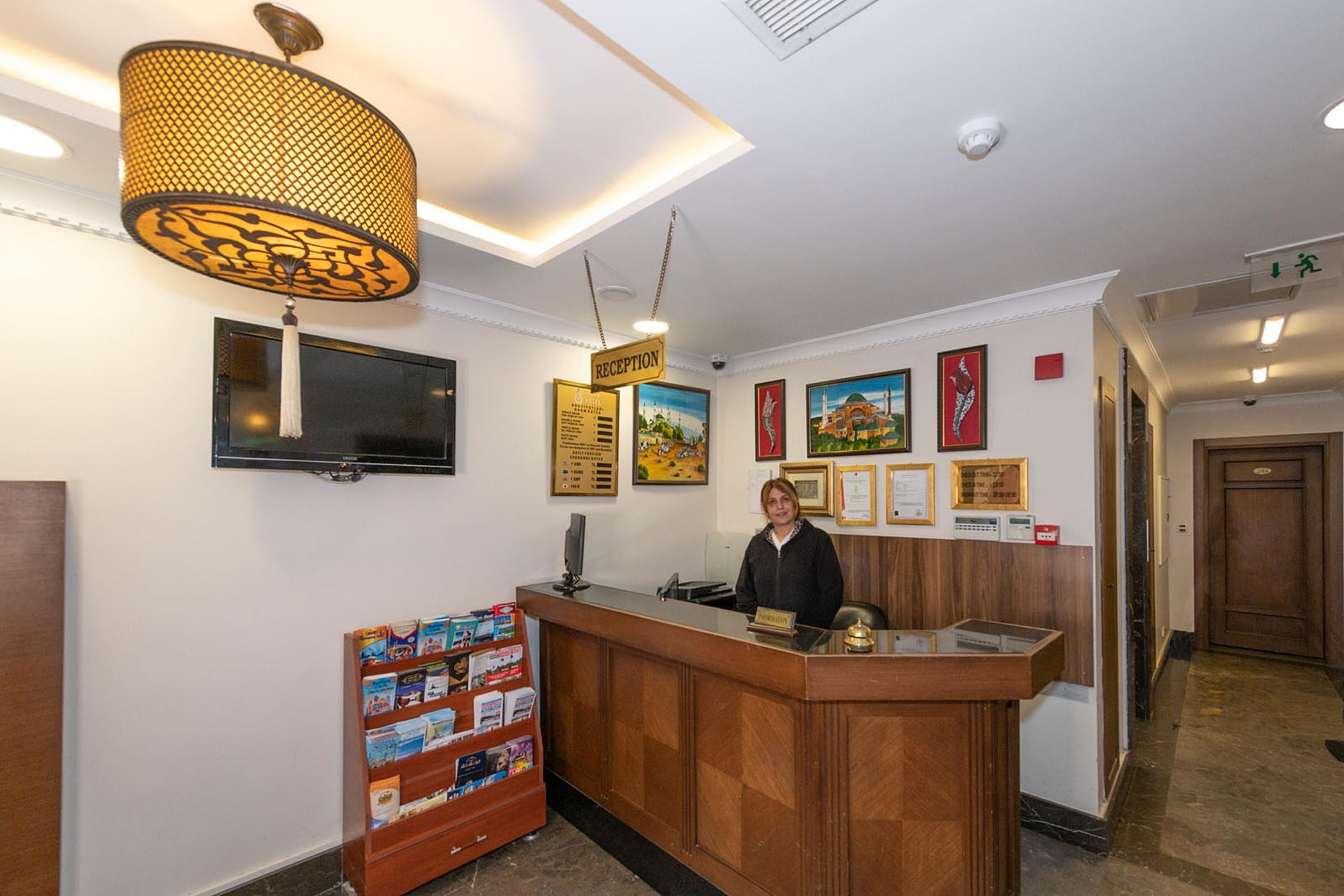 อริสโตแครต โฮเต็ล Hotel อิสตันบูล ภายนอก รูปภาพ