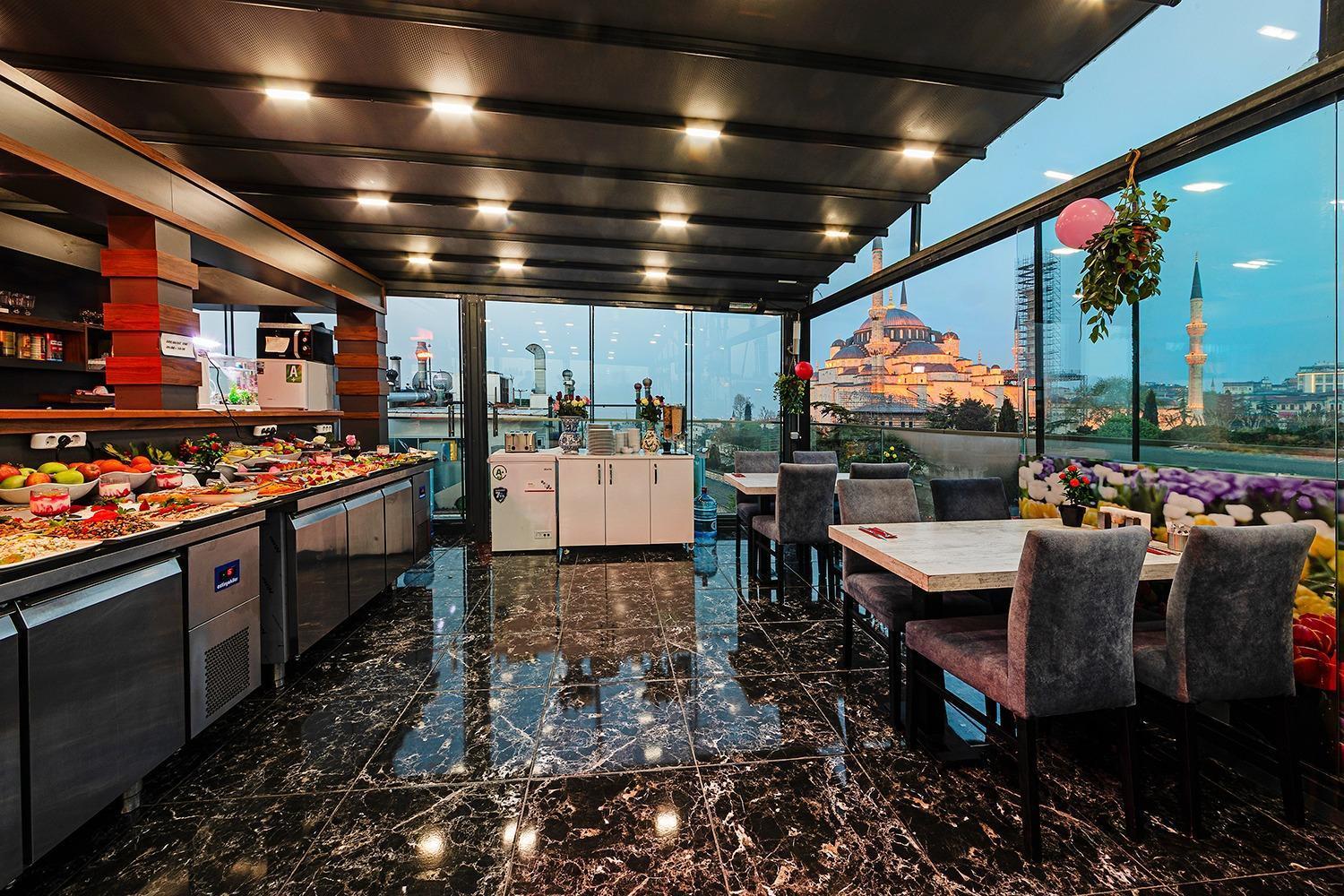 อริสโตแครต โฮเต็ล Hotel อิสตันบูล ภายนอก รูปภาพ