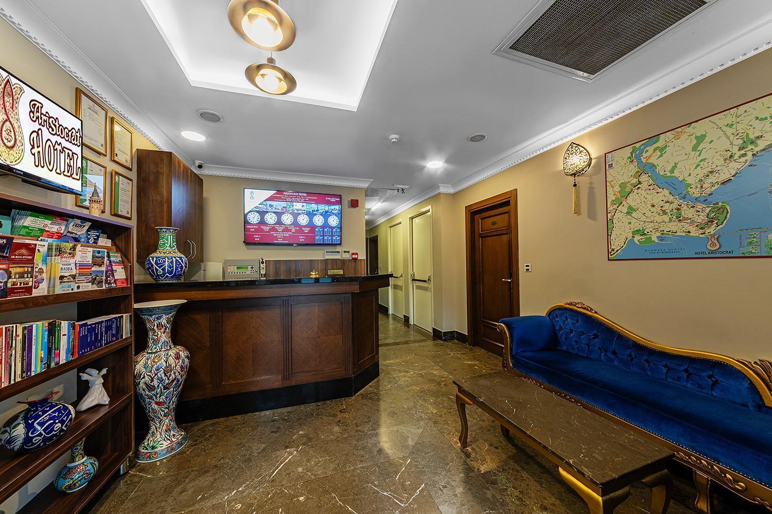 อริสโตแครต โฮเต็ล Hotel อิสตันบูล ภายนอก รูปภาพ