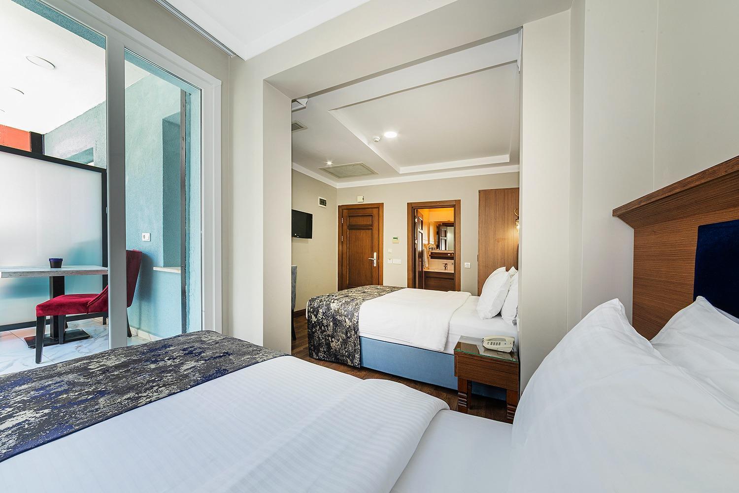 อริสโตแครต โฮเต็ล Hotel อิสตันบูล ภายนอก รูปภาพ